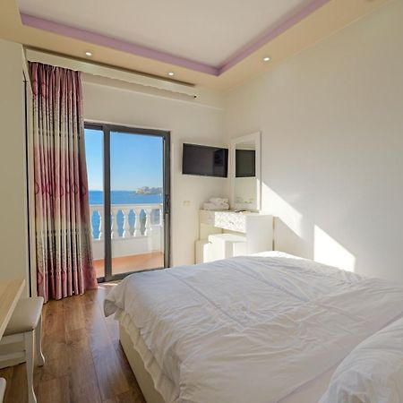 Hotel Iliria Саранде Екстериор снимка