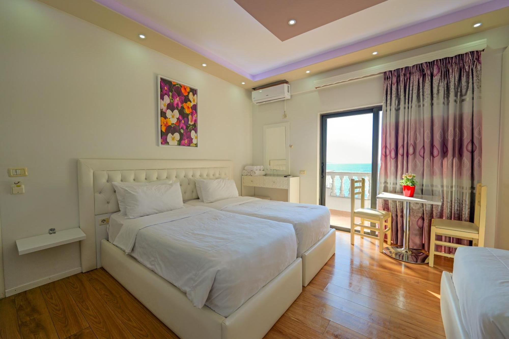 Hotel Iliria Саранде Екстериор снимка