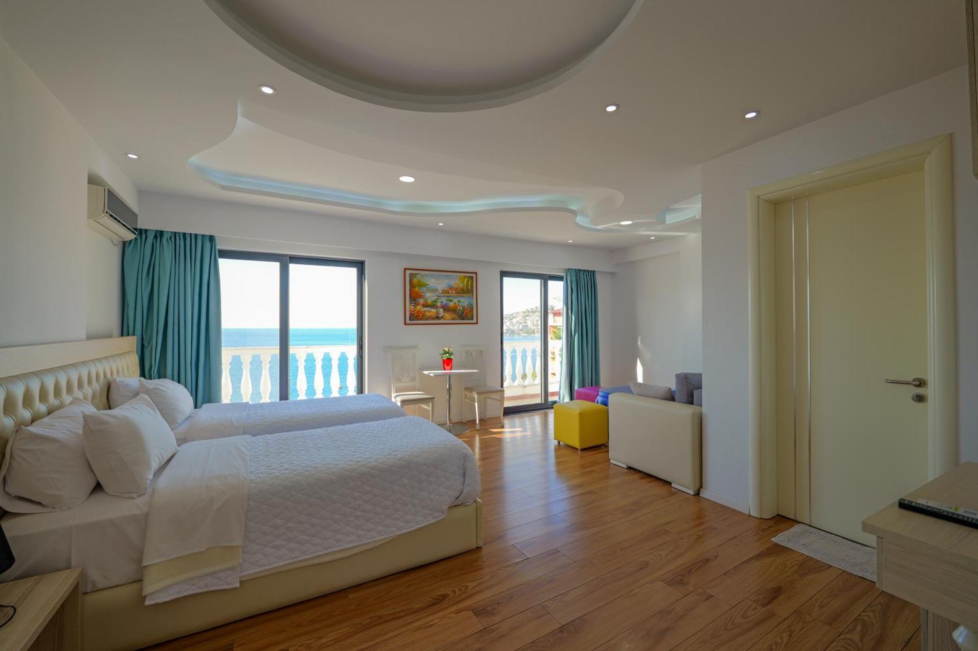 Hotel Iliria Саранде Екстериор снимка