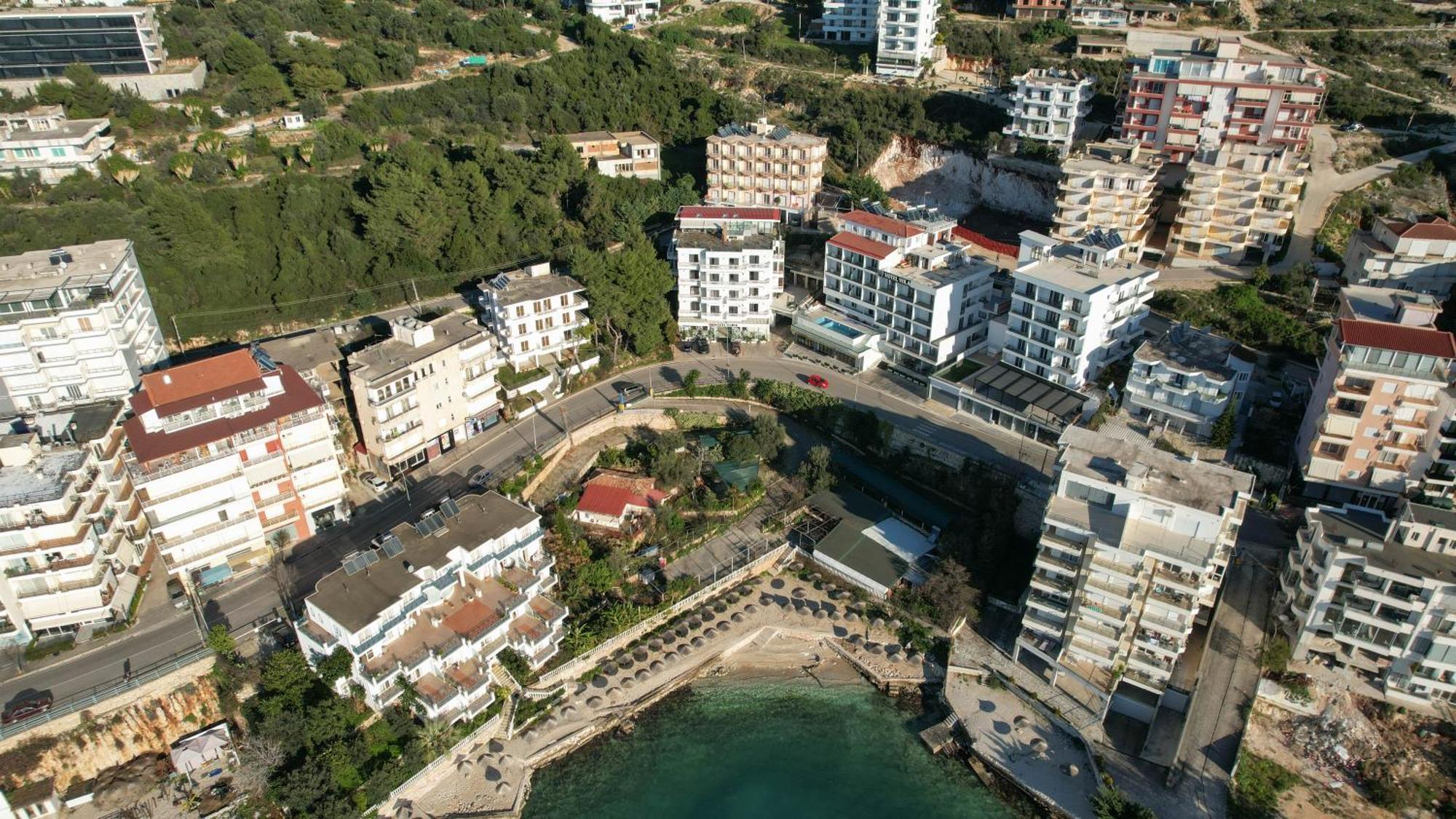 Hotel Iliria Саранде Екстериор снимка