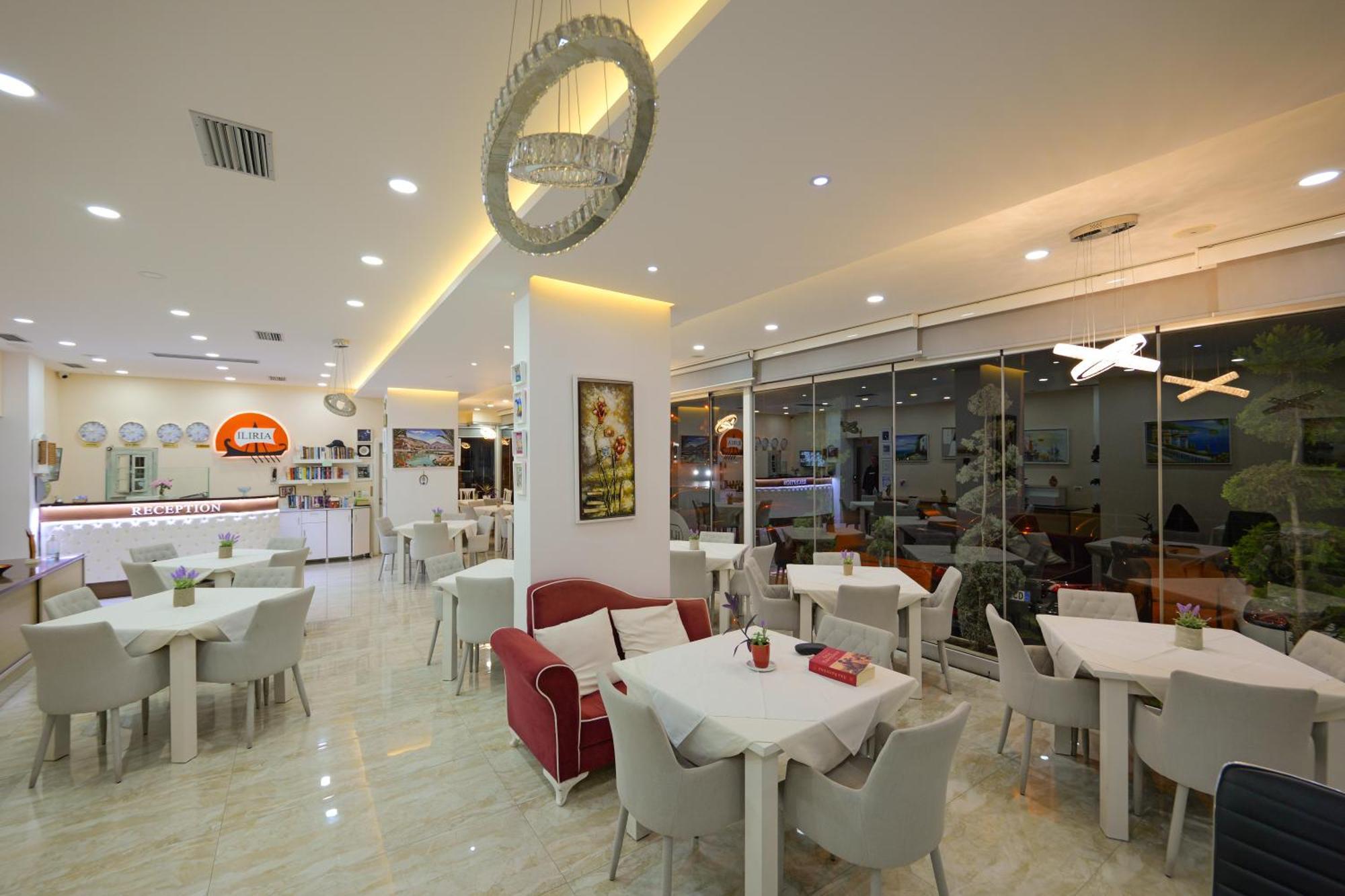 Hotel Iliria Саранде Екстериор снимка